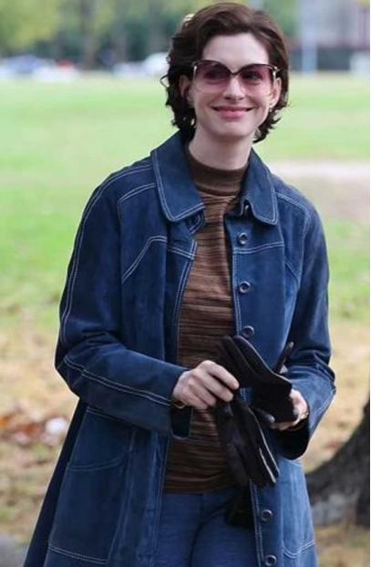 Armageddon Time Esther Graff Anne Hathaway Blue Denim Coat armageddon-time-anne-hathaway-denim-coat
